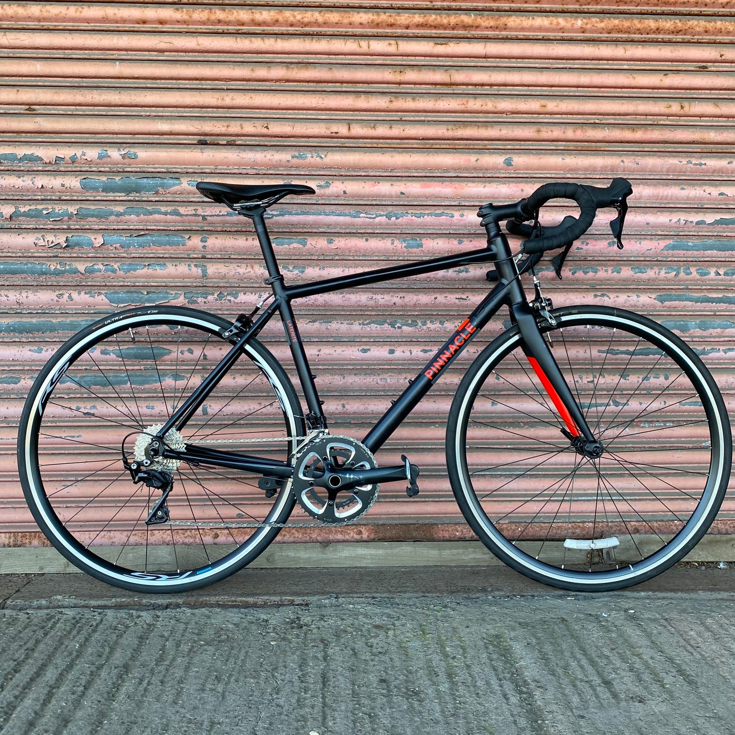 Pinnacle Laterite 105 Aluminium Road Bike - 54cm