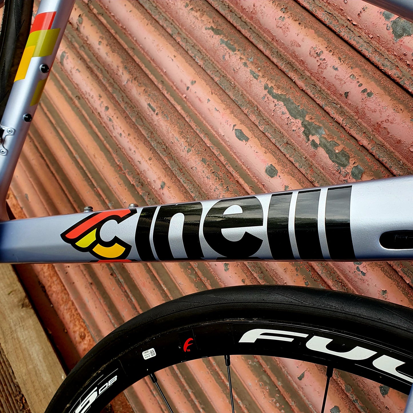 Cinelli Superstar Ultegra Carbon Disc Road Bike - 54cm