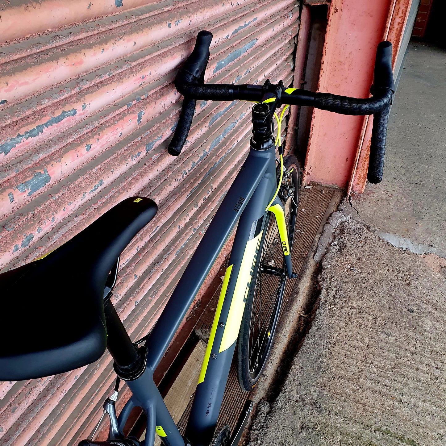 Cube Attain Aluminium Claris Road Bike - 53cm