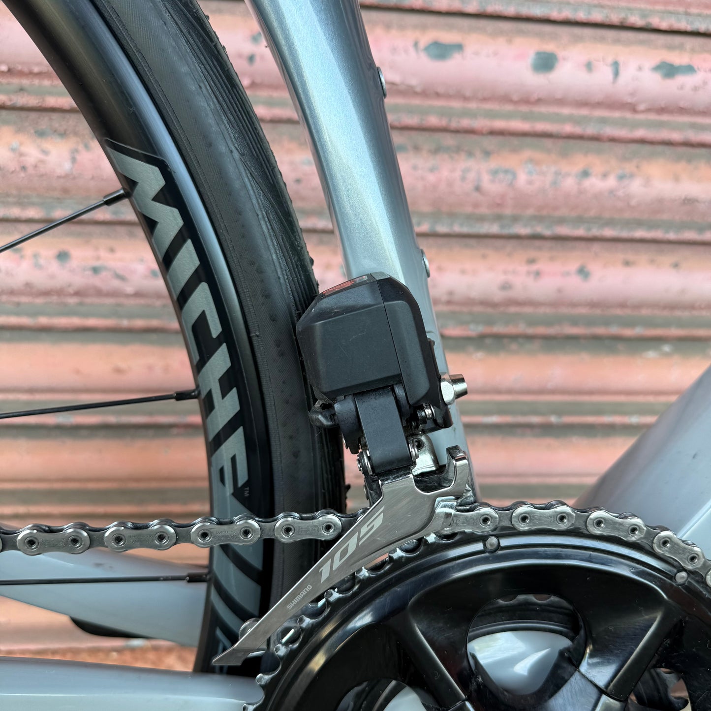 Basso Astra Shimano 105 Di2 Carbon Disc Road Bike - XL 58cm
