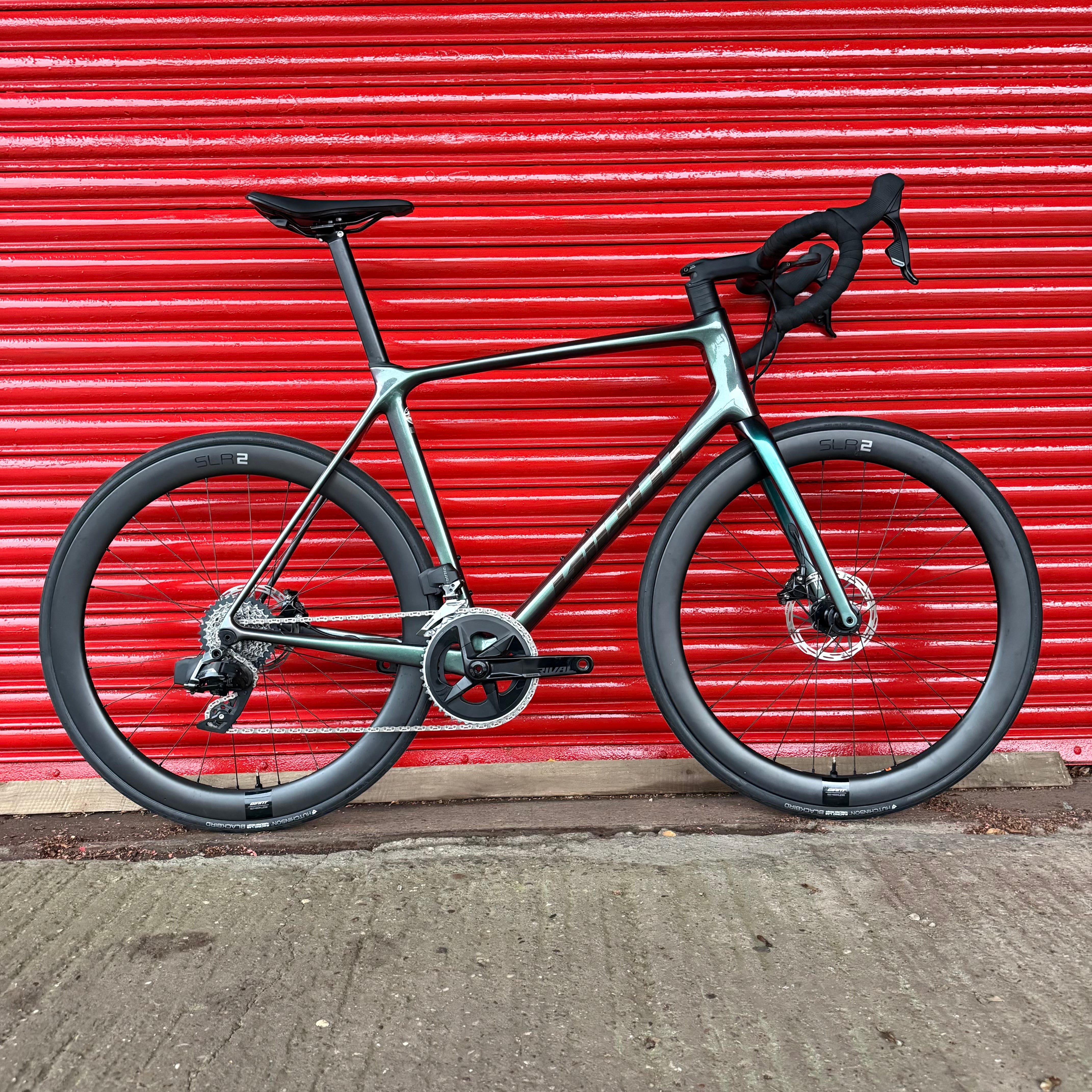 Giant TCR Advanced Pro SRAM Rival AXS Carbon Disc Road Bike - L