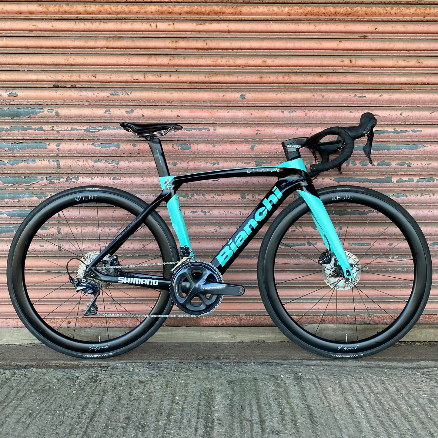 Bianchi Oltre XR4 CV Ultegra Carbon Aero Disc Road Bike - 50cm