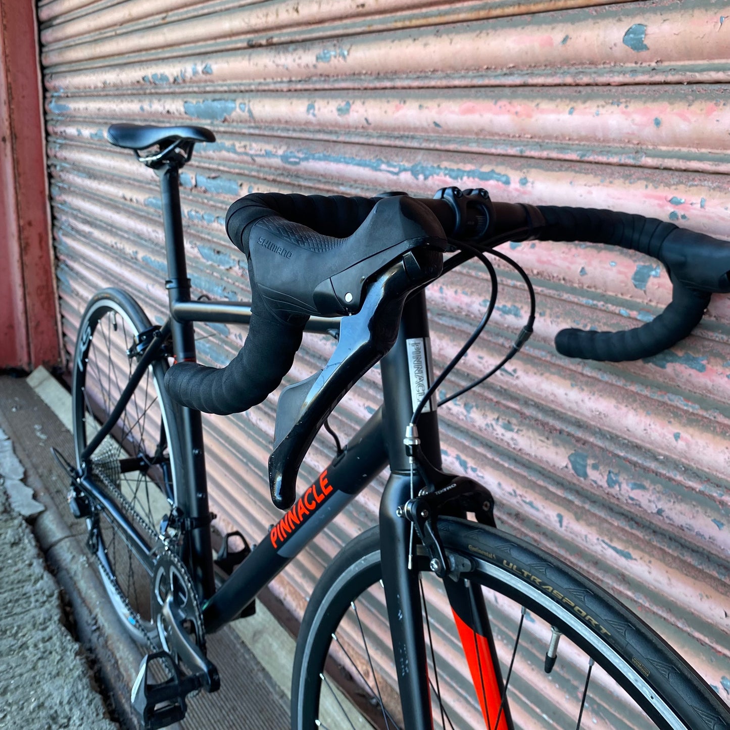 Pinnacle Laterite 105 Aluminium Road Bike - 54cm