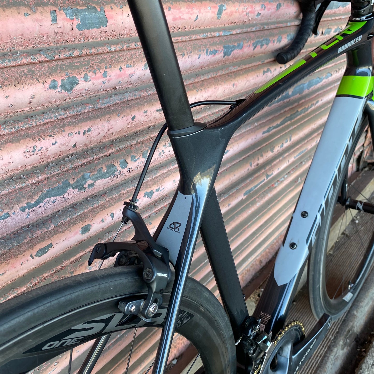 Giant TCR Advanced Pro Ultegra Carbon Road Bike - M/L 56cm