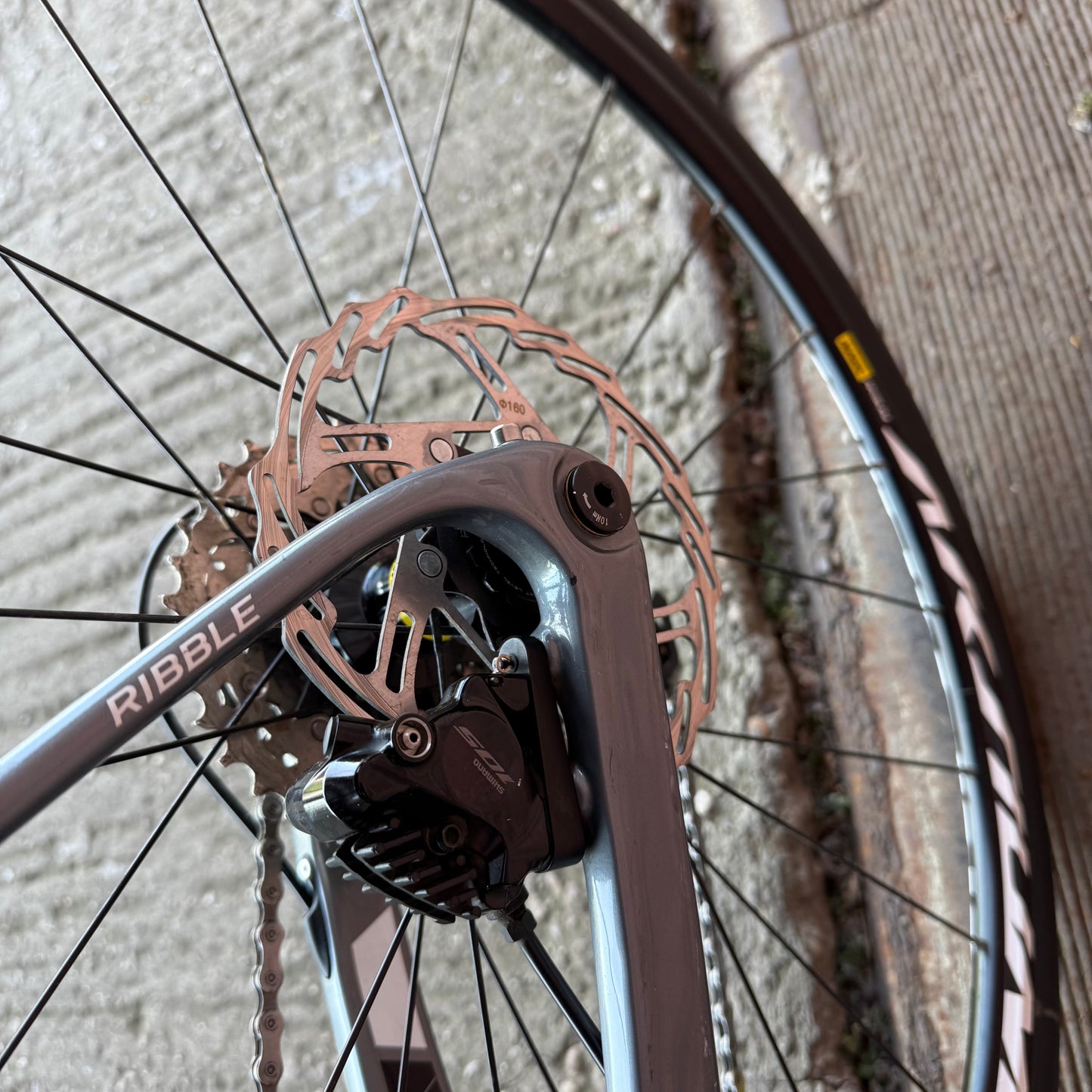 Ribble R872 Shimano 105 12 speed Carbon Disc Road Bike - 54cm