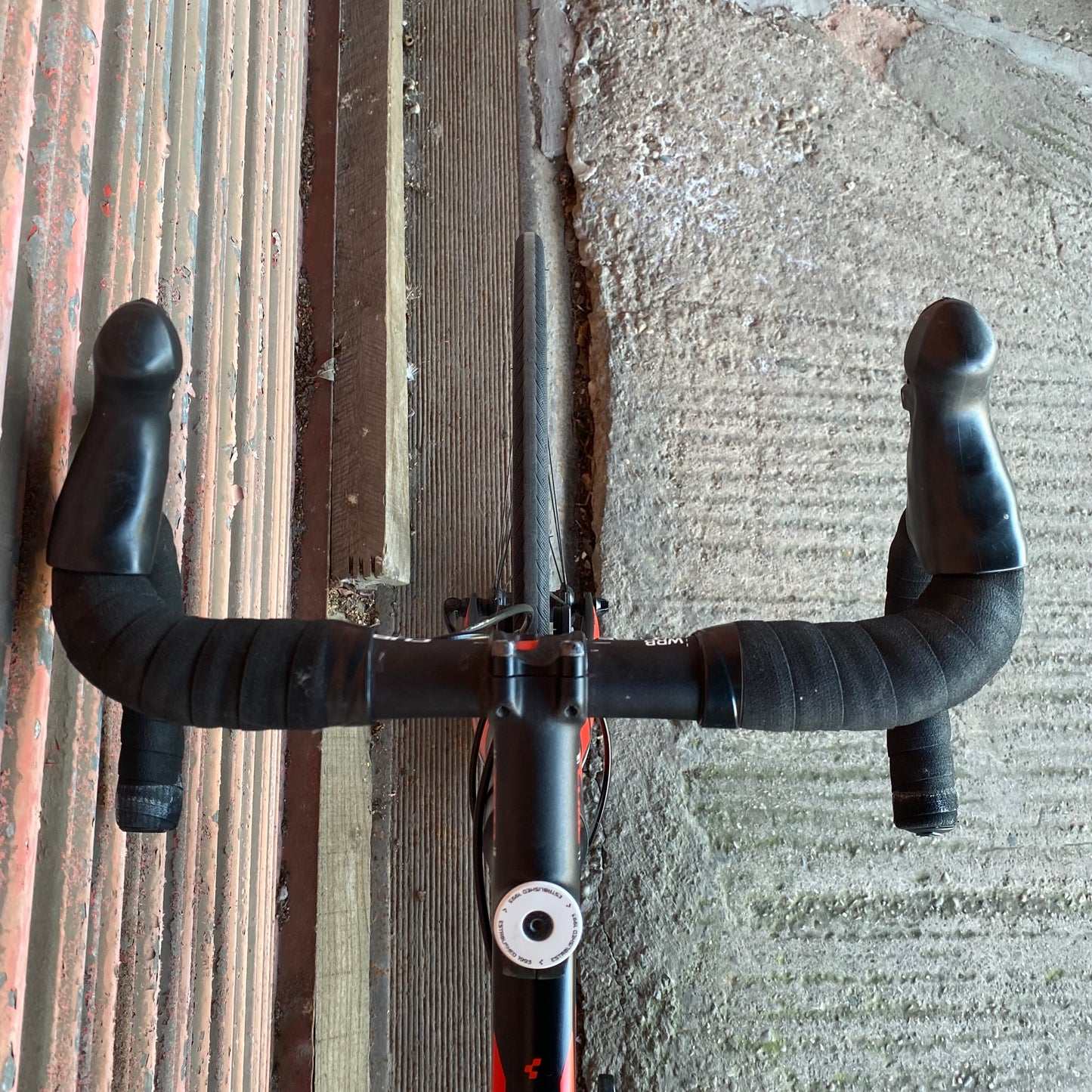 Cube Peloton Aluminium Shimano 105 Road Bike - 53cm