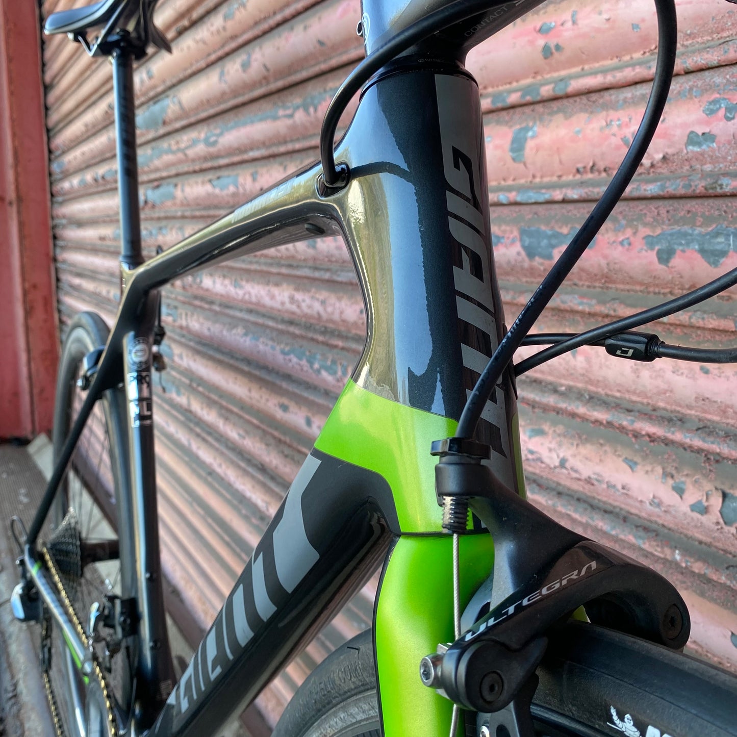 Giant TCR Advanced Pro Ultegra Carbon Road Bike - M/L 56cm