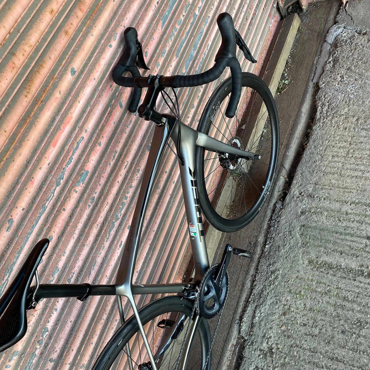 Trek Emonda SLR Ultegra Carbon Disc Road Bike - 56cm