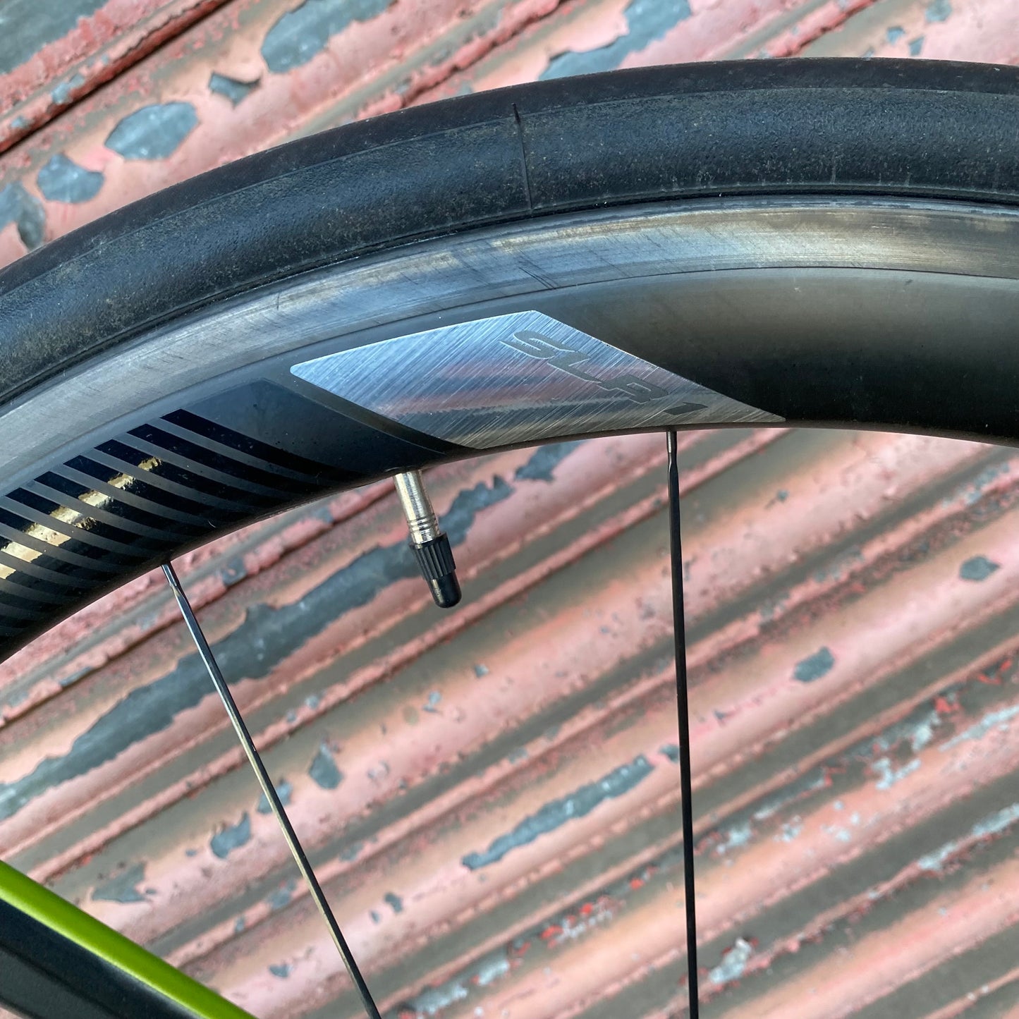 Giant TCR Advanced Pro Ultegra Carbon Road Bike - M/L 56cm