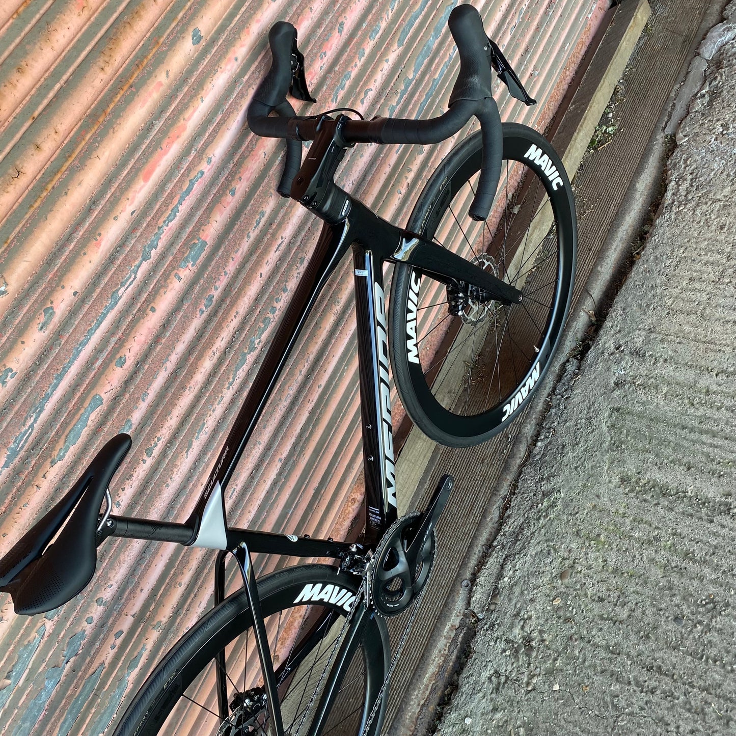 Merida Scultura Limited Shimano 105 Carbon Disc Road Bike - M 54cm