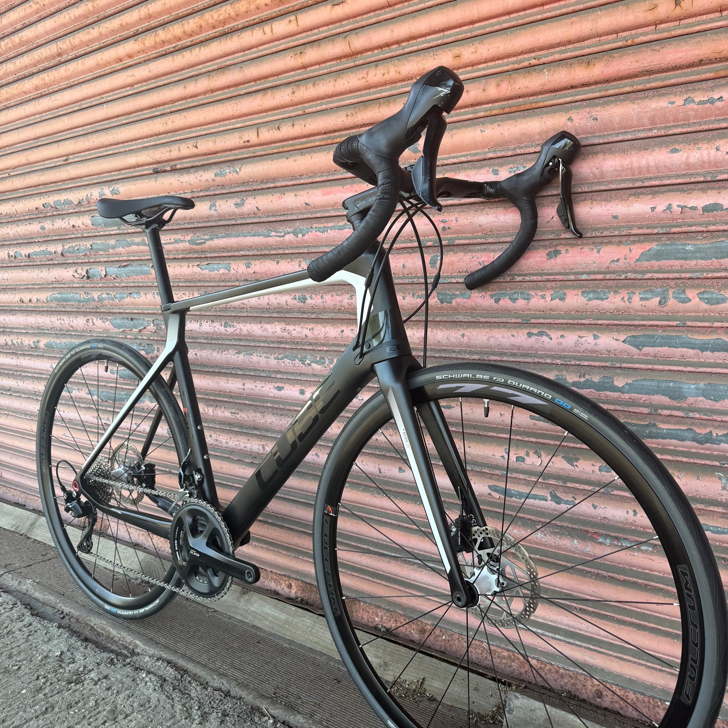 Cube Agree C:62 Shimano 105 Carbon Disc Road Bike - 58cm