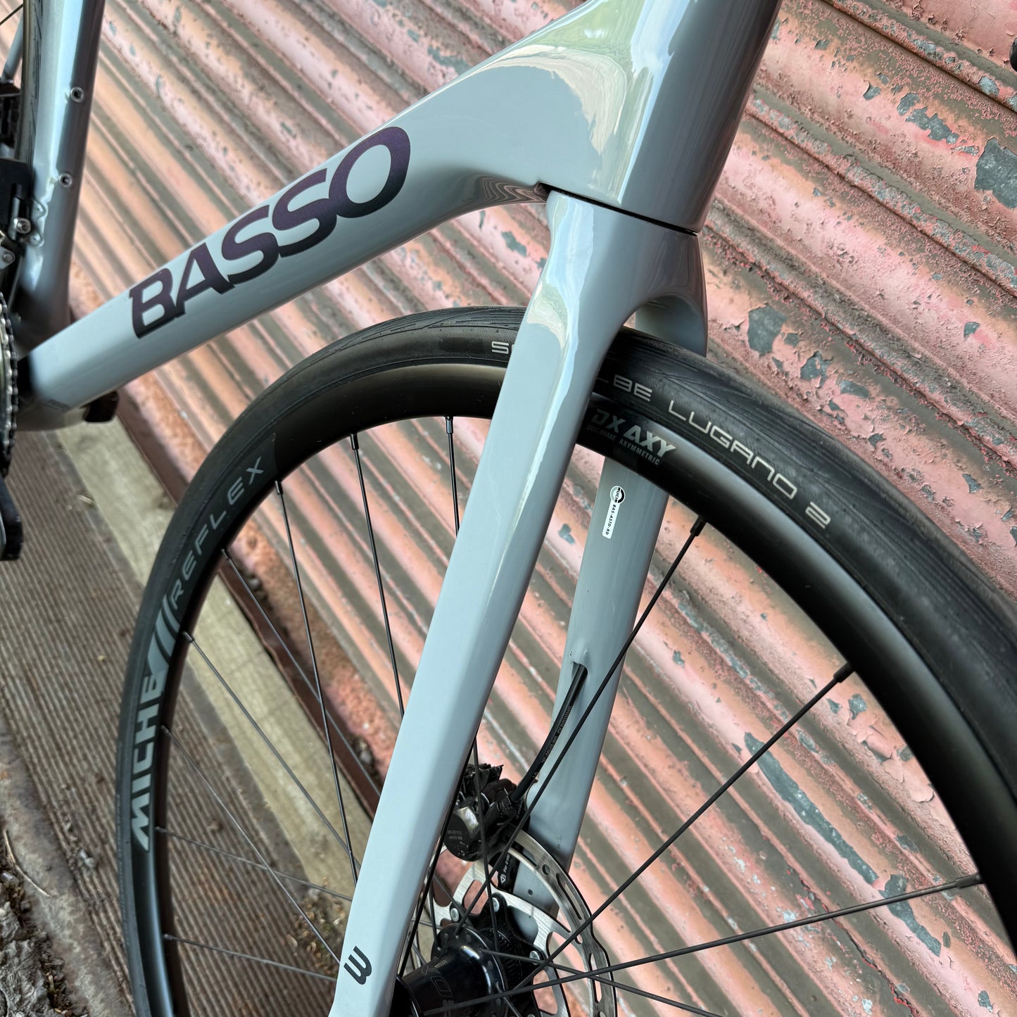 Basso Astra Shimano 105 Di2 Carbon Disc Road Bike - XL 58cm