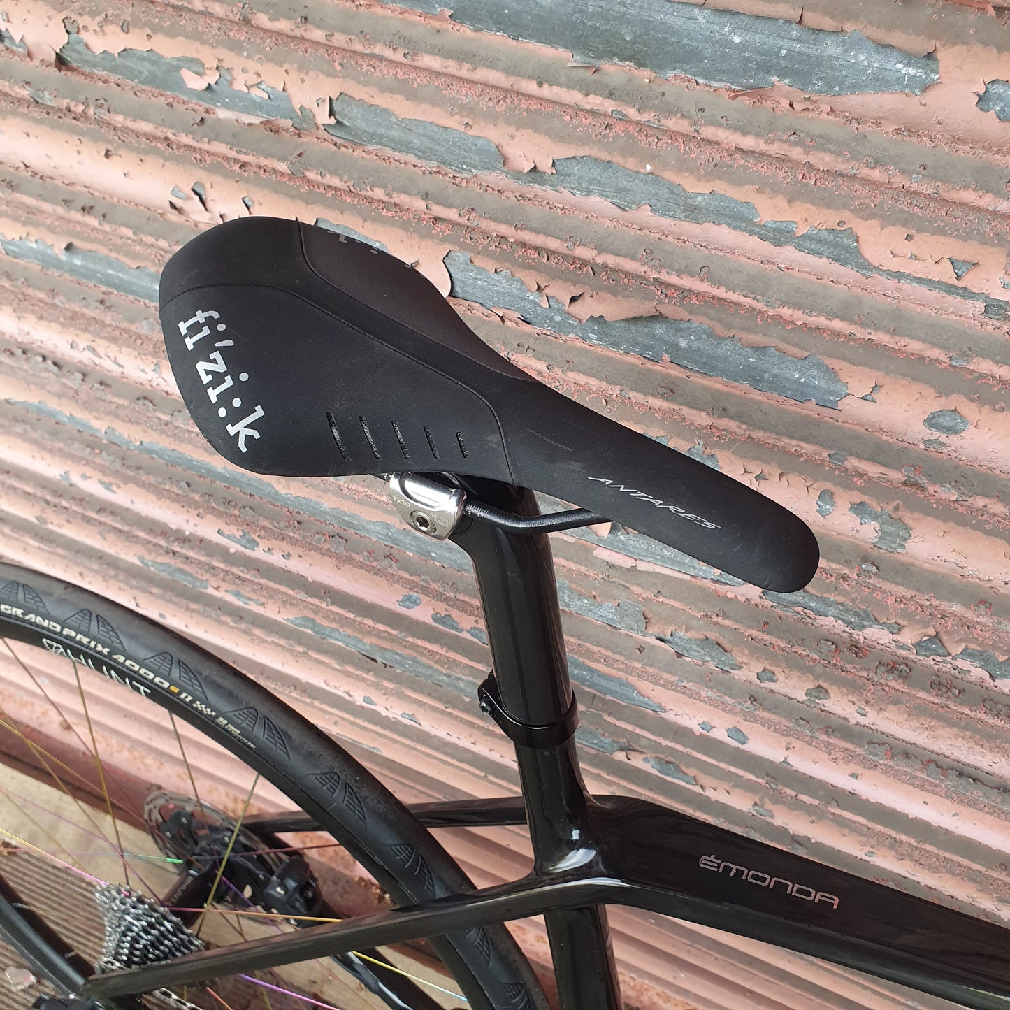 Trek Emonda SL7 SRAM Force AXS Carbon Disc Road Bike Hunt Carbon 30 52cm