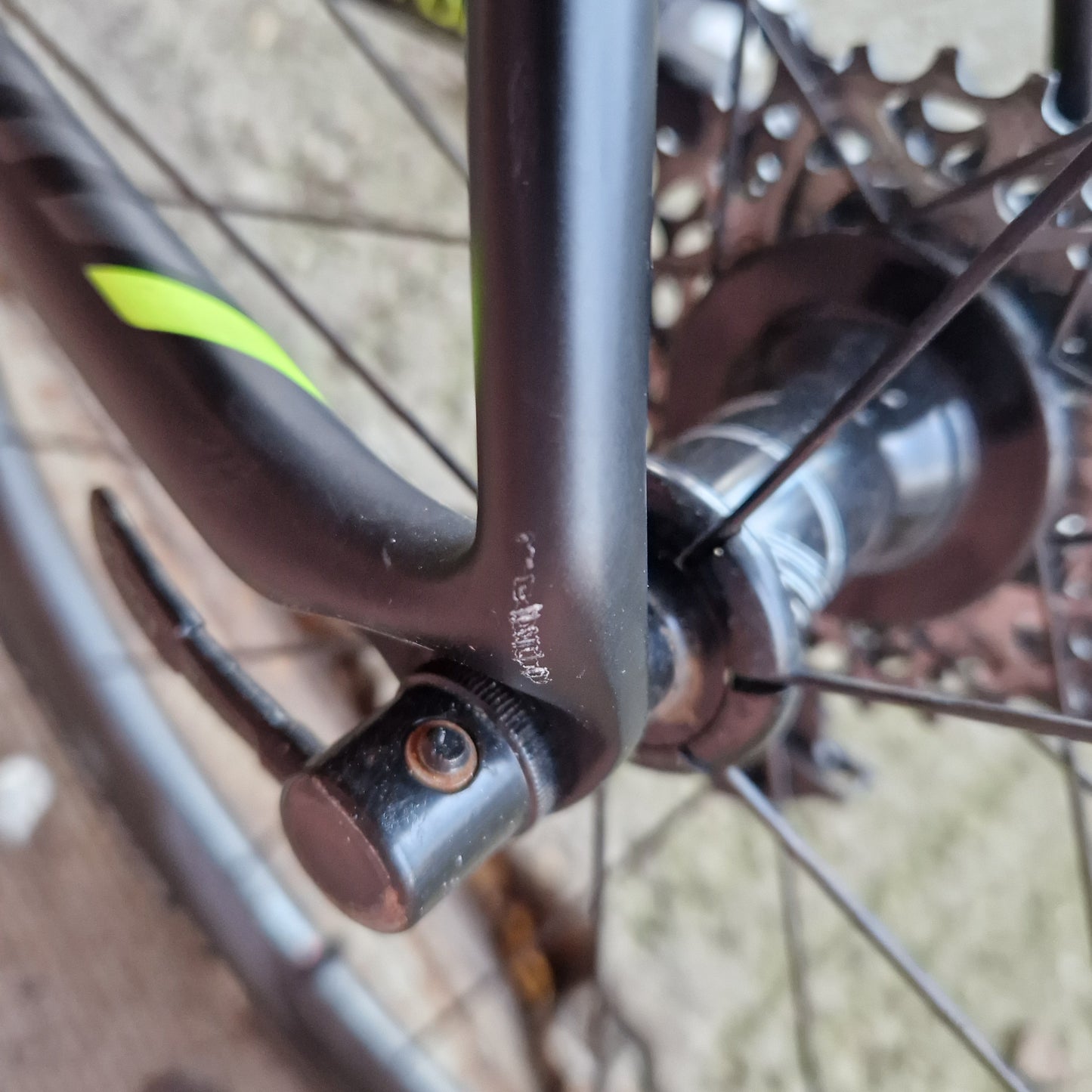 Giant TCR Advanced Pro SRAM RED eTap Carbon Road Bike with SLR1 wheels - M/L