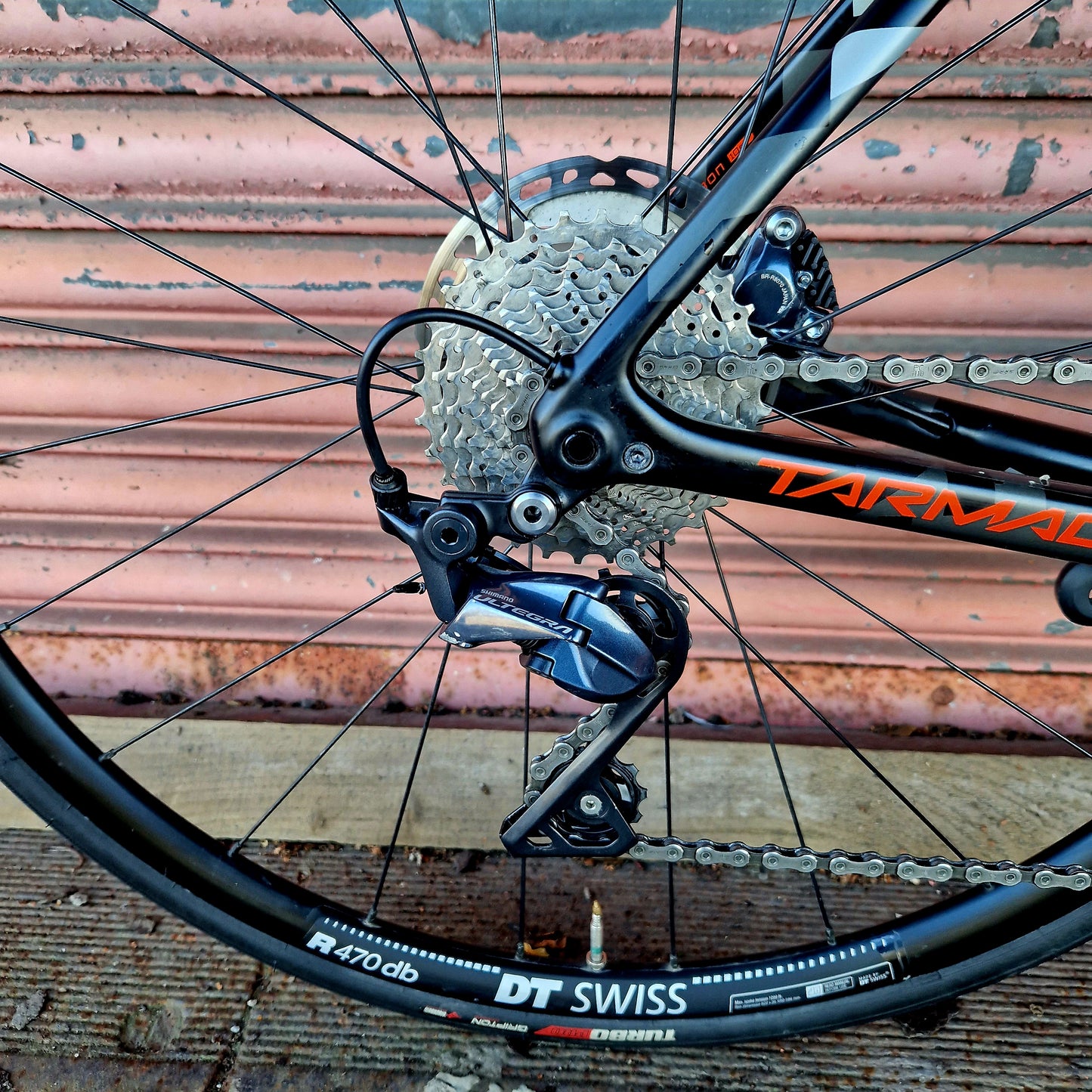 Specialized Tarmac SL6 Expert Camo Ultegra Disc Carbon Road Bike 61cm