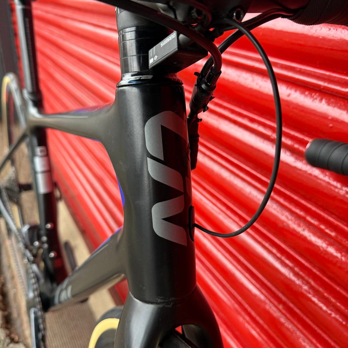 Liv Avail Advanced Pro Ultegra Di2 Carbon Disc Road Bike - S 52cm