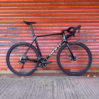 Giant TCR Advanced 0 Ultegra Di2 12 Speed Carbon Disc Road Bike - XL 60cm