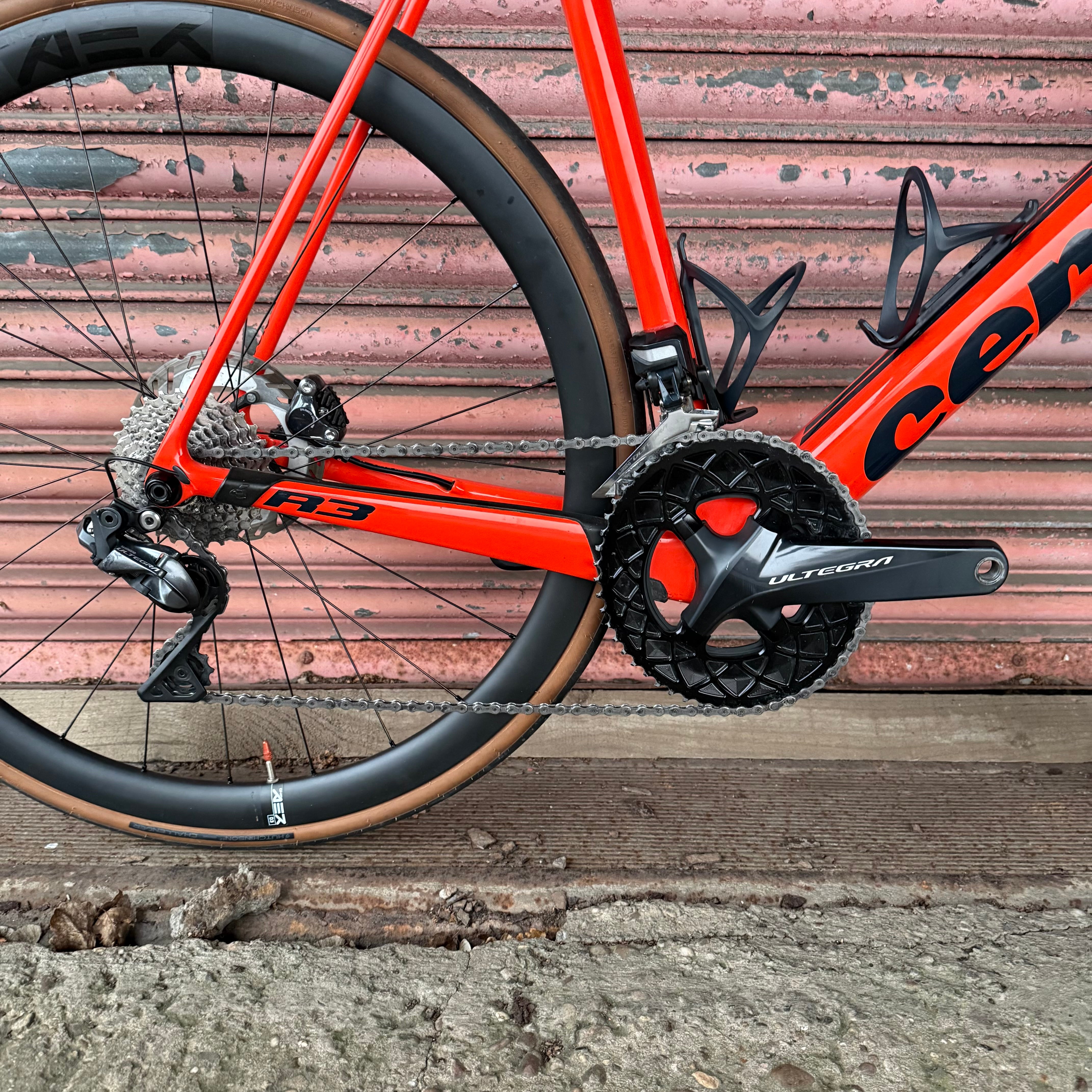Cervelo R3 Ultegra Di2 Carbon Disc Road Bike - 61cm – Broximo