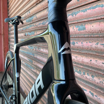 Merida Scultura Limited Shimano 105 Carbon Disc Road Bike - M 54cm