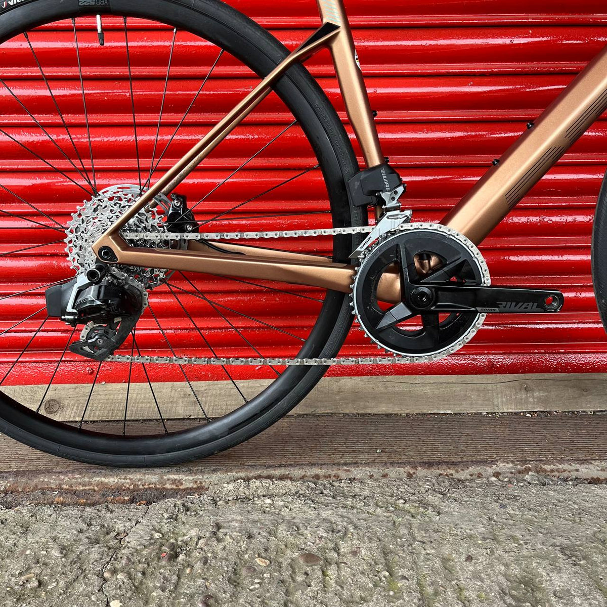 BMC Roadmachine Four SRAM Rival AXS Carbon Road Bike 51cm 2023