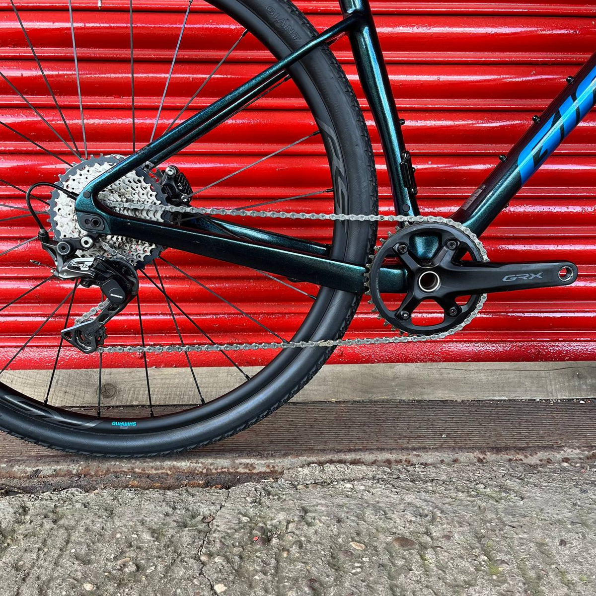 Giant Revolt Advanced 2 Shimano GRX 800 Carbon Gravel Bike Disc Medium 700c 2022