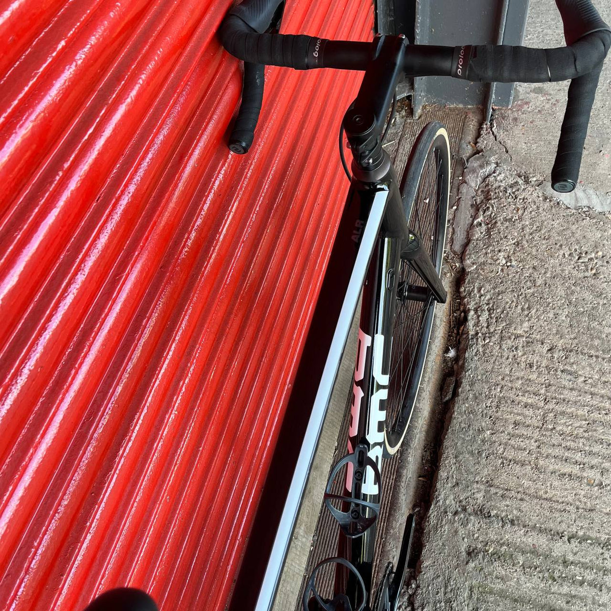 BMC Teammachine ALR ONE SRAM Rival AXS Alloy Road Bike 60cm 2023