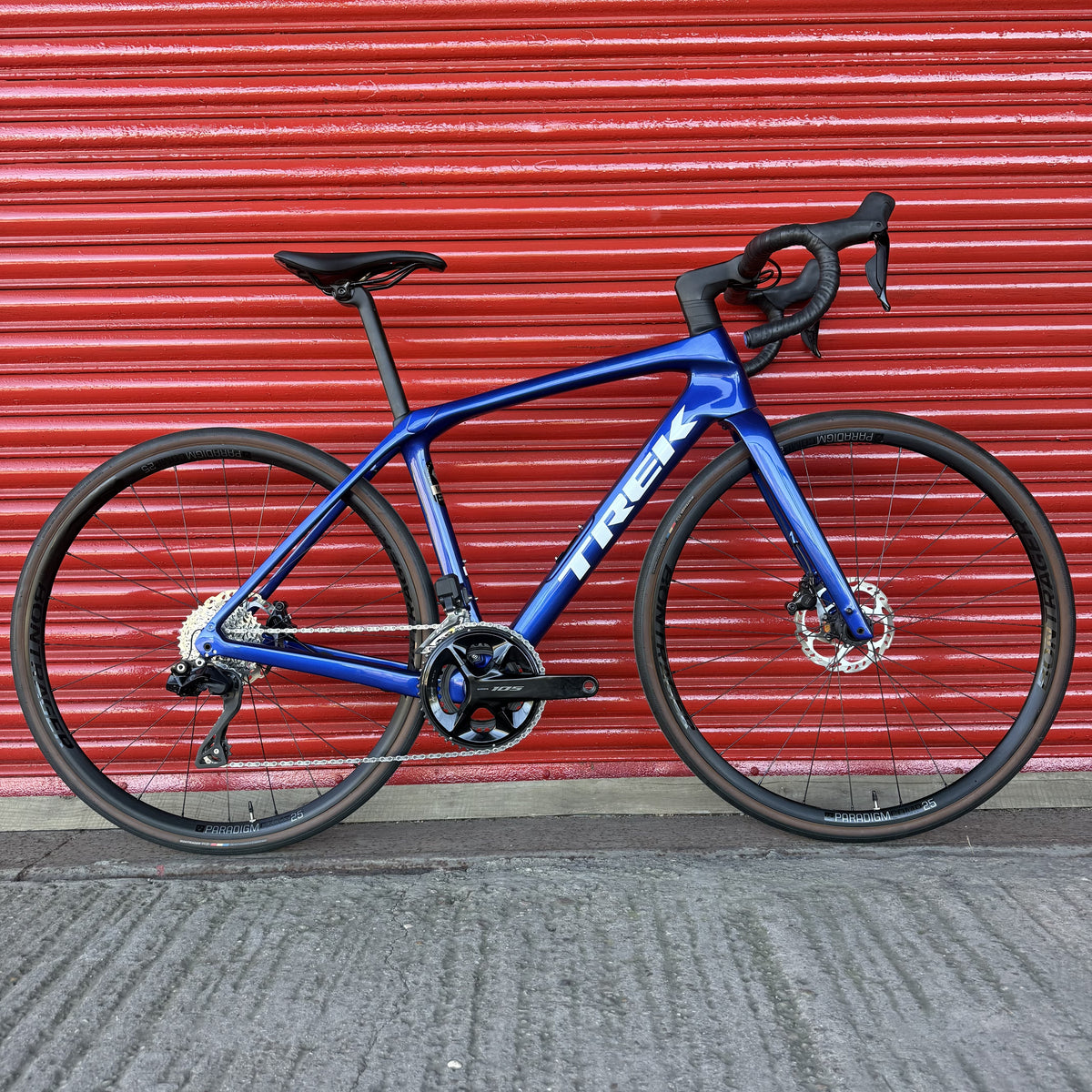 Trek Domane SL 6 Gen 4 Shimano 105 Di2 Carbon Road Bike 52cm 2024