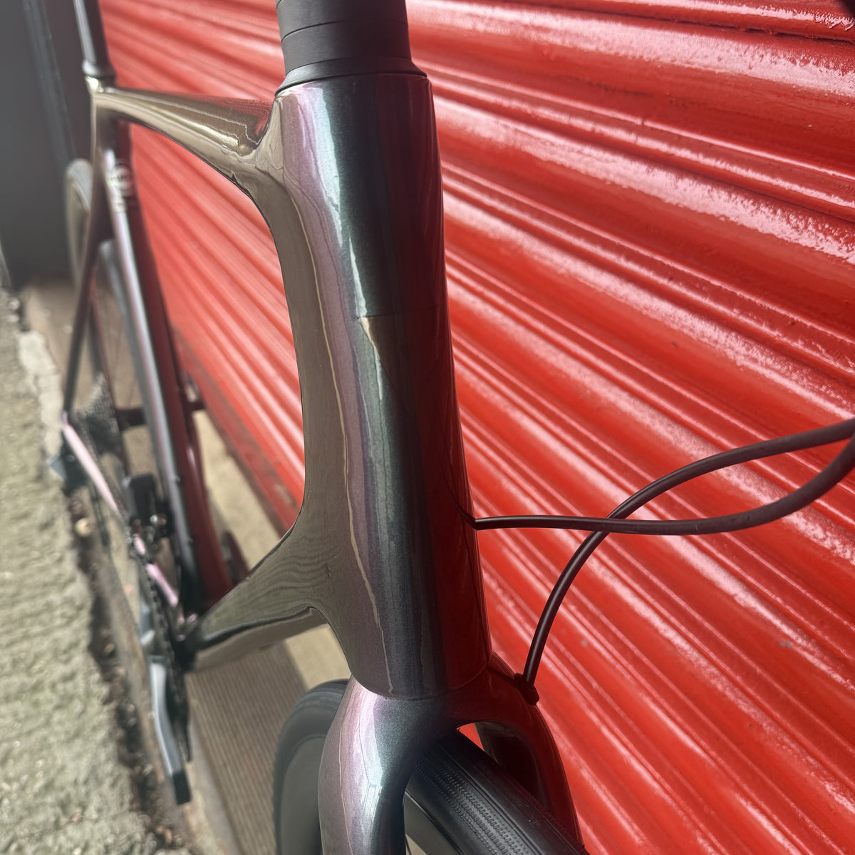 Giant TCR Advanced Pro Disc 1 Di2 Shimano 105 Carbon Road Bike XL 2024