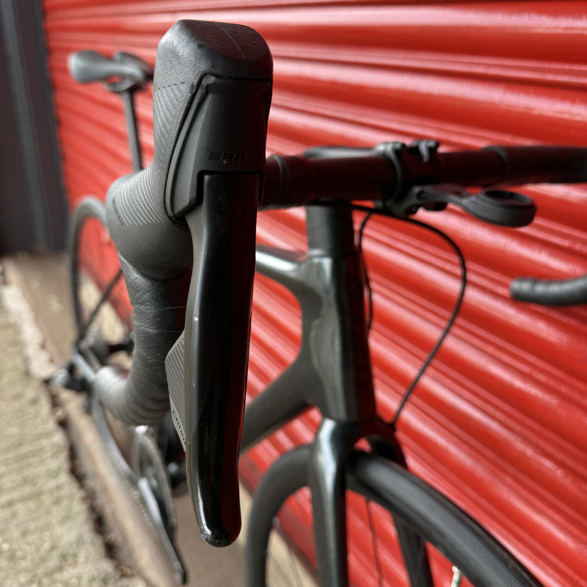 Giant TCR Advanced Pro Disc 1 AX SRAM Rival AXS Carbon Road Bike Medium 2022