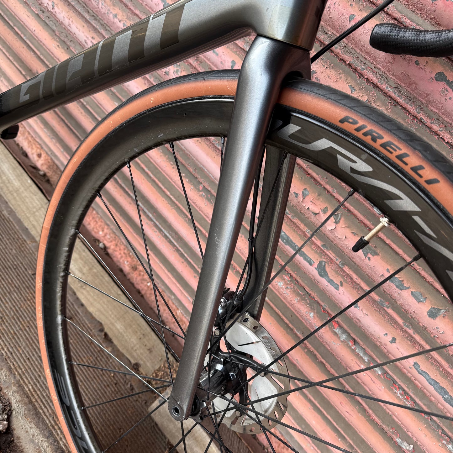 Giant TCR Advanced Pro Ultegra Carbon Disc Road Bike - XS 50cm