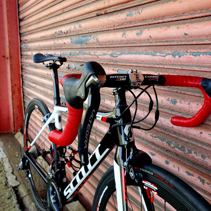 Scott Addict 20 Ultegra 11 speed Carbon Road Bike - 49cm XS