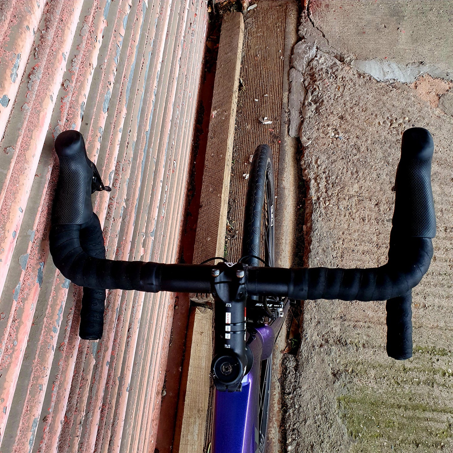 Trek Emonda ALR Ultegra Di2 Carbon Road Bike - 47cm