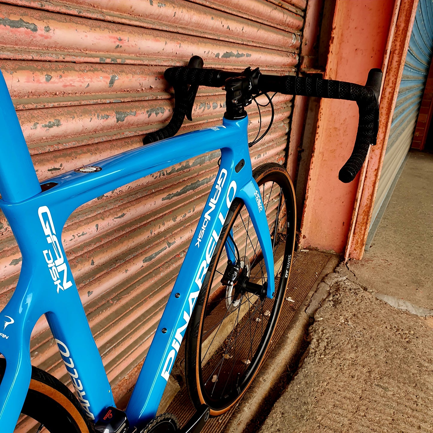 Pinarello Gan Disk Ultegra Di2 Disc Carbon Road Bike - 53cm/54cm