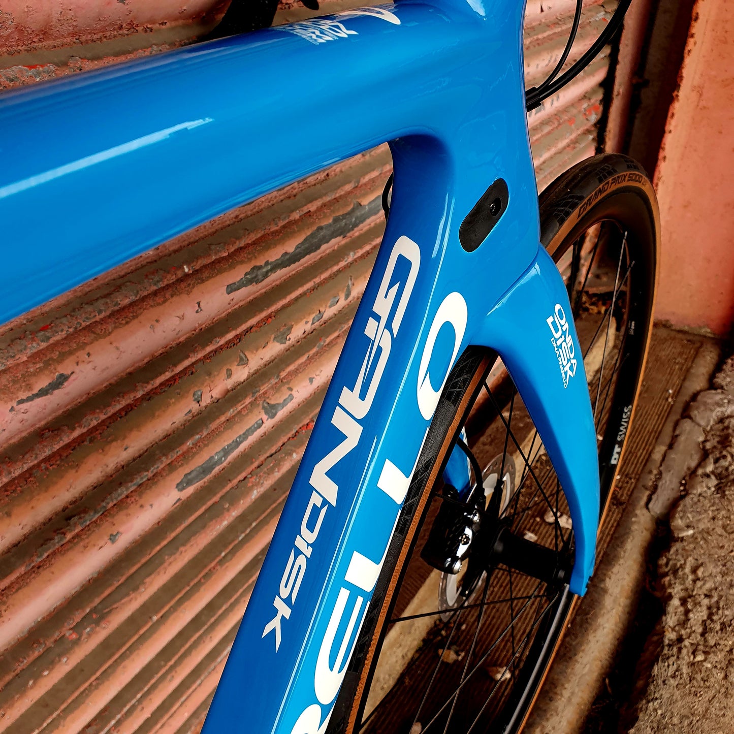 Pinarello Gan Disk Ultegra Di2 Disc Carbon Road Bike - 53cm/54cm