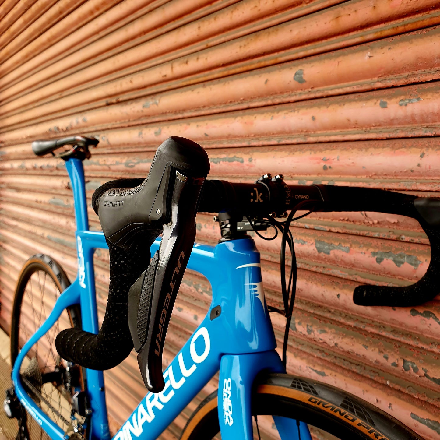 Pinarello Gan Disk Ultegra Di2 Disc Carbon Road Bike - 53cm/54cm