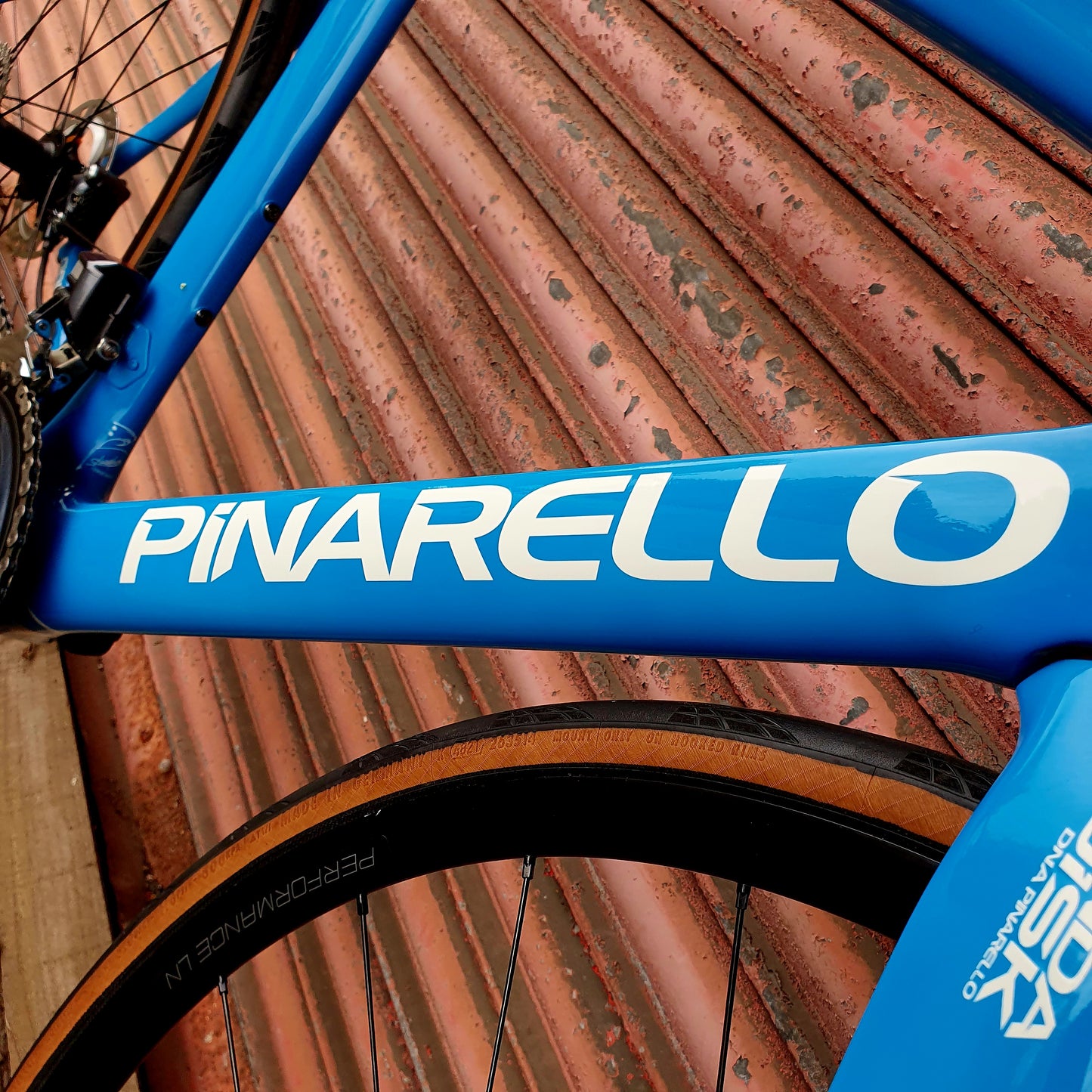 Pinarello Gan Disk Ultegra Di2 Disc Carbon Road Bike - 53cm/54cm