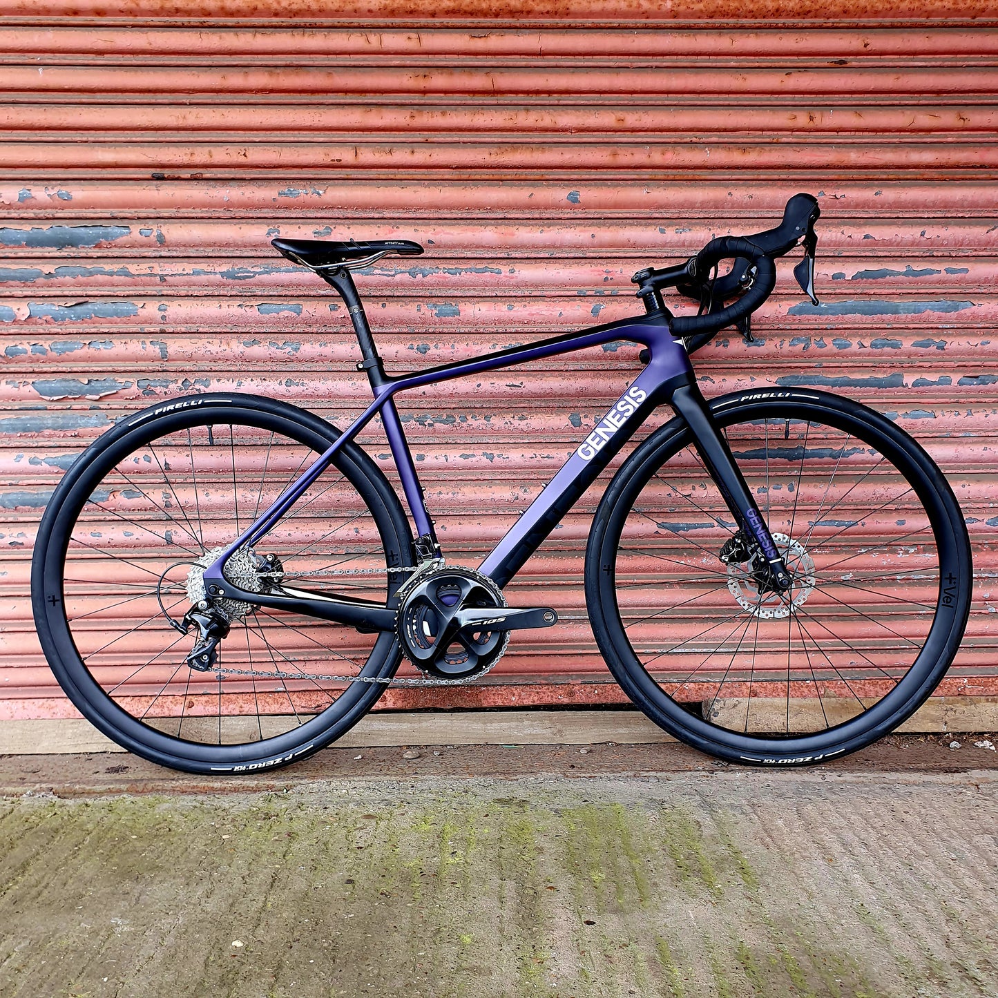 Genesis Zero Disc 105 11 speed Carbon Disc Road Bike - Small 52cm