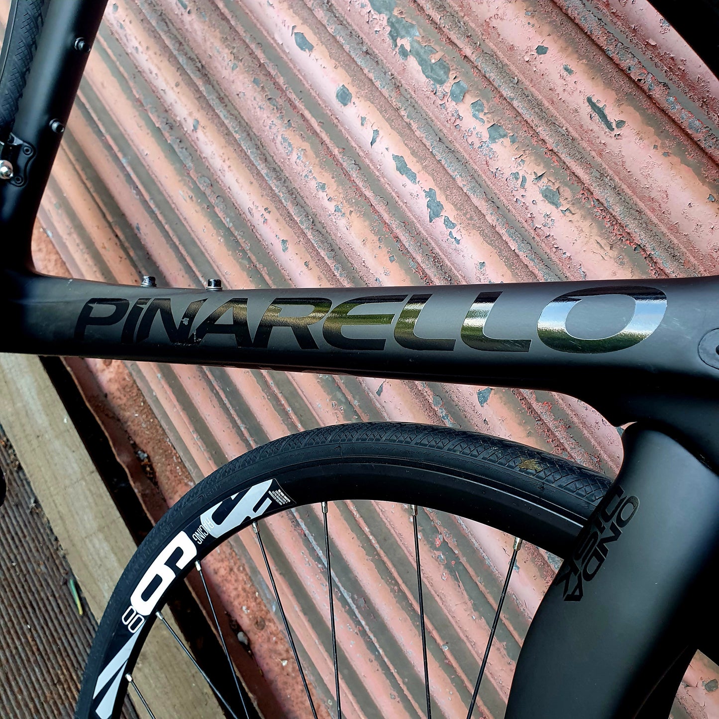 Pinarello Razha Shimano 105 Carbon Disc Road Bike - 60cm