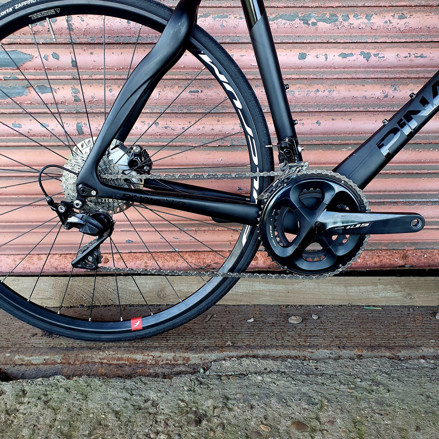 Pinarello Razha Shimano 105 Carbon Disc Road Bike - 60cm