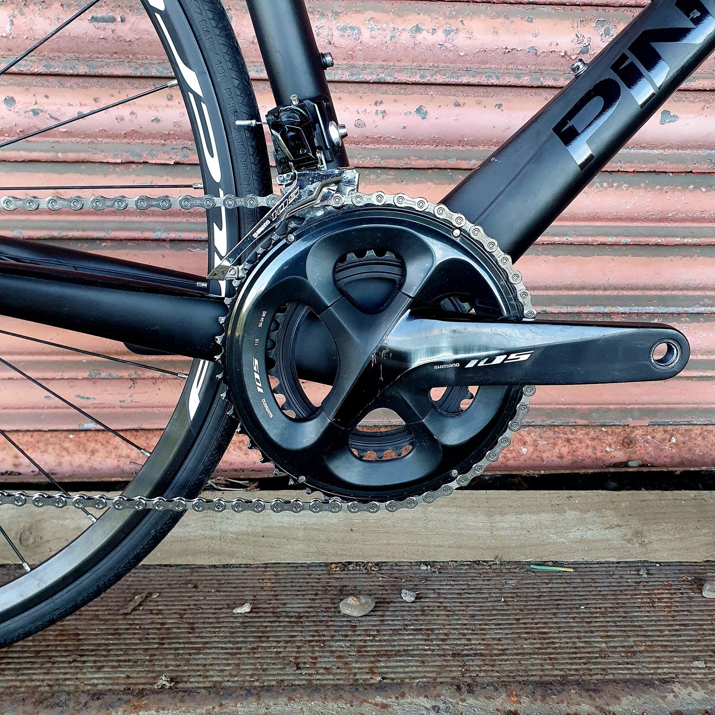 Pinarello Razha Shimano 105 Carbon Disc Road Bike - 60cm