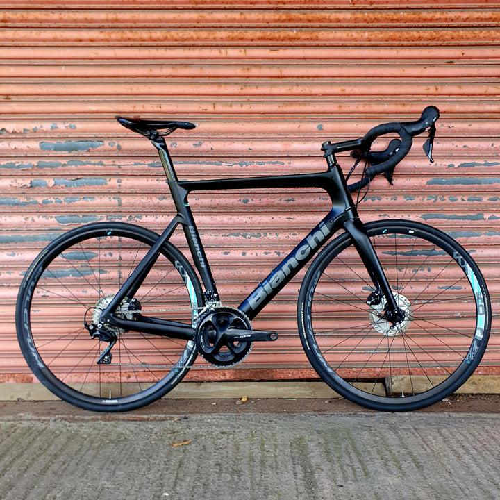 Bianchi Aria 105 11 speed Carbon Disc Aero Graphite Road Bike - 59cm