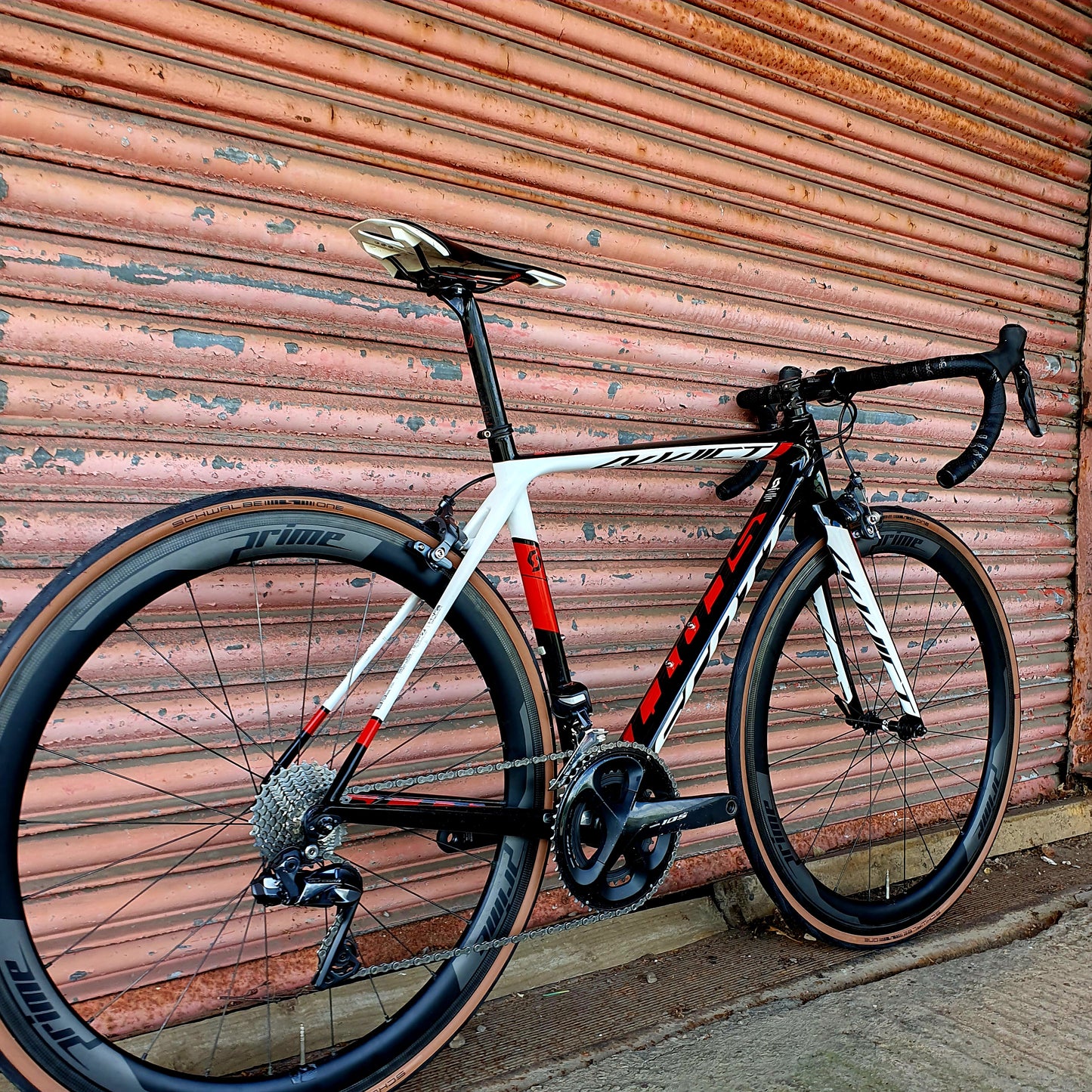 Scott Addict 20 Ultegra Di2 Carbon Road Bike - 52cm S