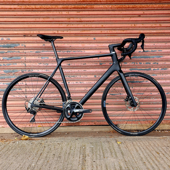 Canyon Ultimate CF SL Shimano 105 Carbon Disc Road Bike - XL 61cm