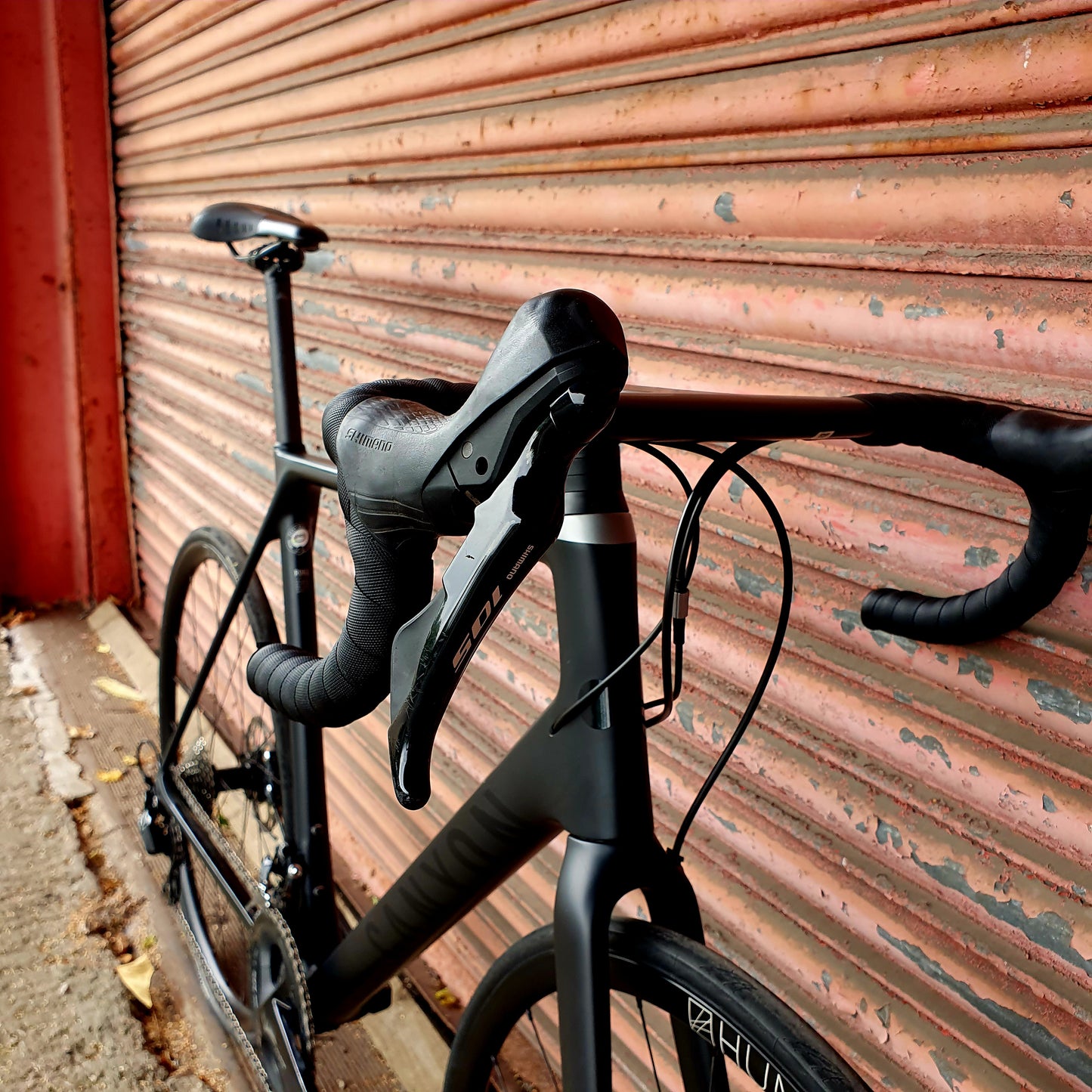 Canyon Ultimate CF SL Shimano 105 Carbon Disc Road Bike - XL 61cm