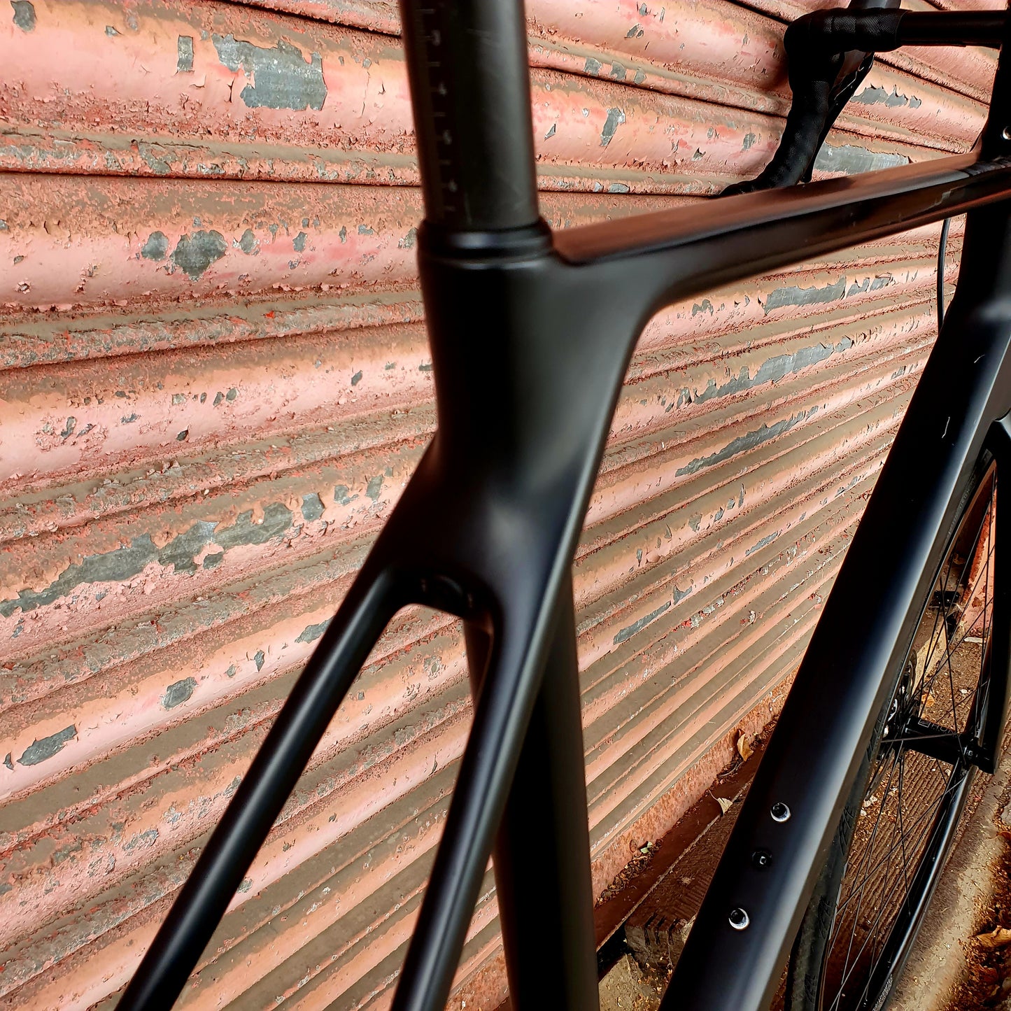 Canyon Ultimate CF SL Shimano 105 Carbon Disc Road Bike - XL 61cm