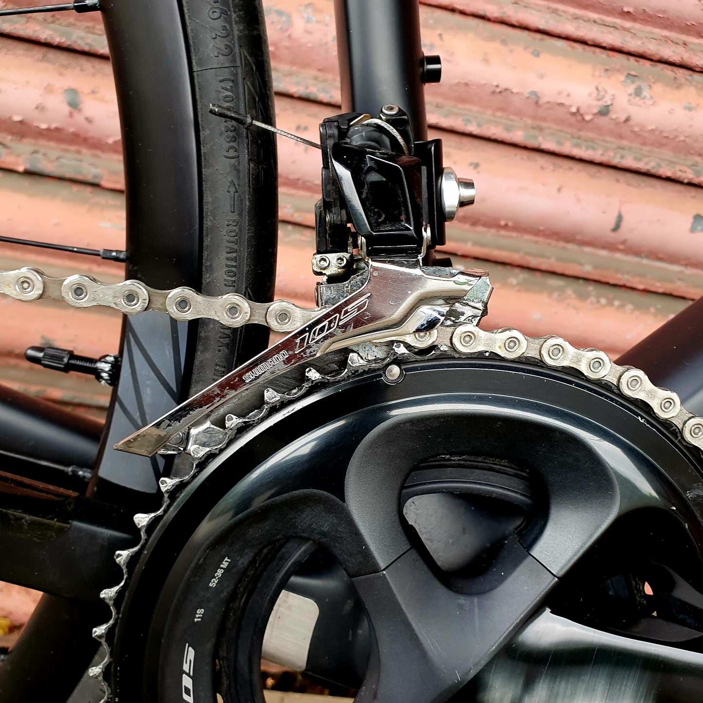 Canyon Ultimate CF SL Shimano 105 Carbon Disc Road Bike - XL 61cm