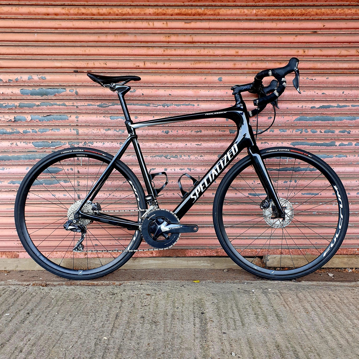 Specialized Roubaix Expert Ultegra Di2 Carbon Disc Road Bike - 61cm