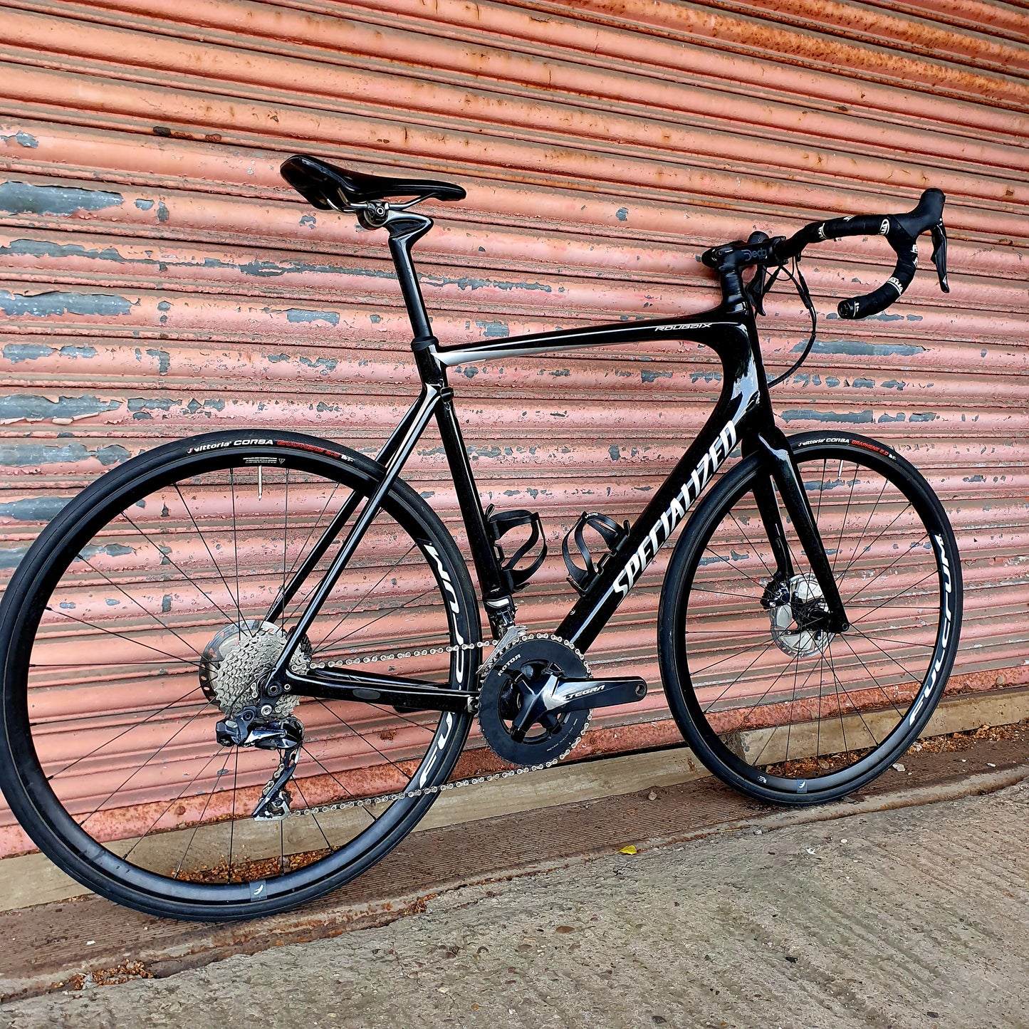 Specialized Roubaix Expert Ultegra Di2 Carbon Disc Road Bike - 61cm
