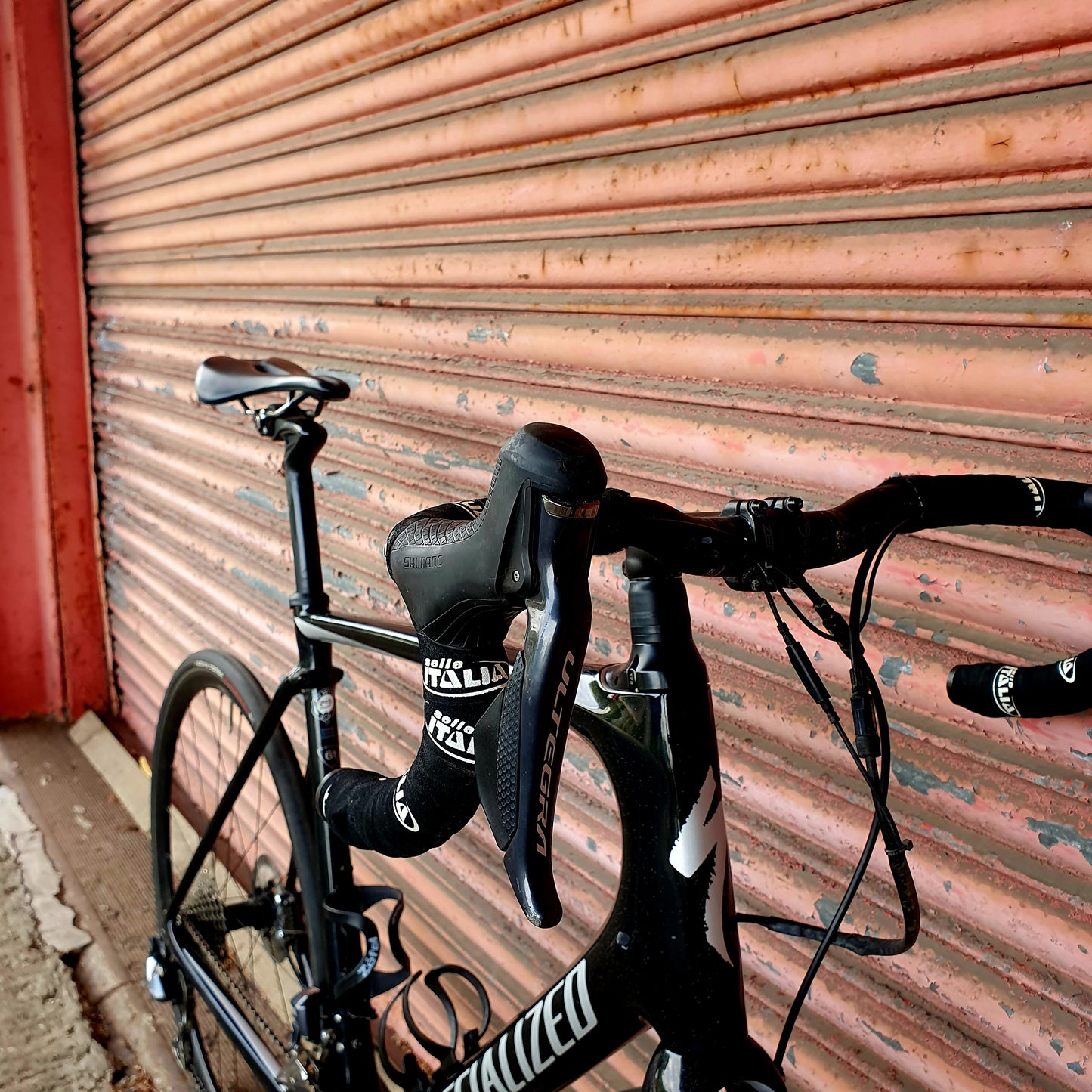 Specialized Roubaix Expert Ultegra Di2 Carbon Disc Road Bike - 61cm