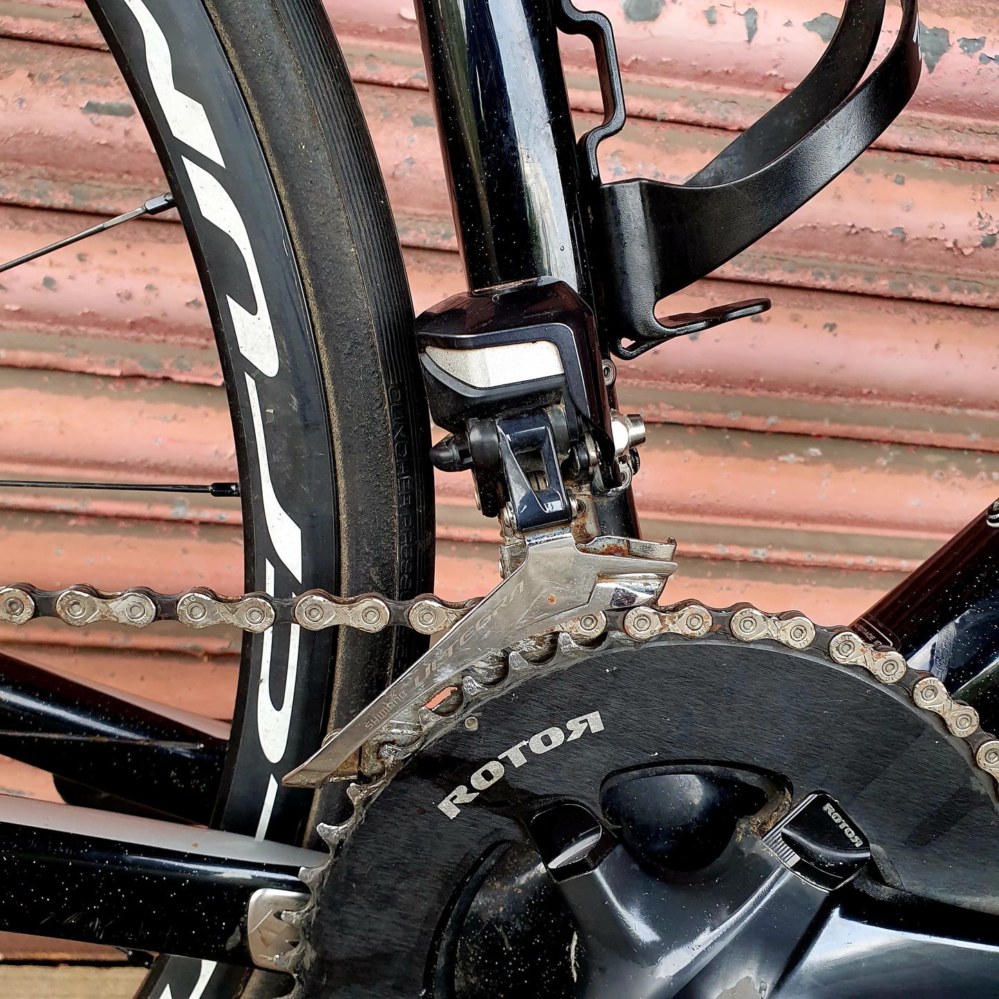 Specialized Roubaix Expert Ultegra Di2 Carbon Disc Road Bike - 61cm